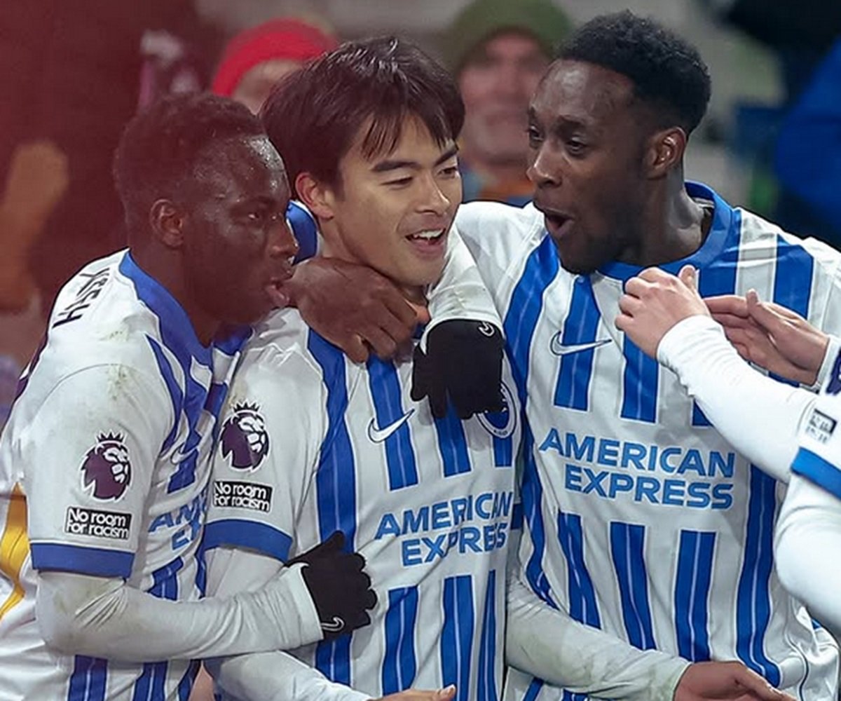 Chelsea Dibantai Brighton 0-3, Minteh Cetak Dua Gol