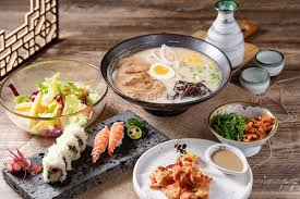 Ramen Sushi Yang Sedang Viral